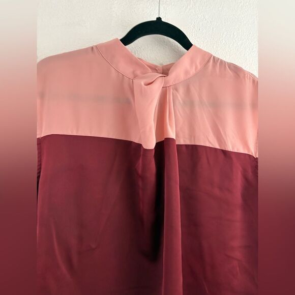 New York & Company Pink/Burgundy Color Block Mock Neck Top size L - Picture 2 of 5